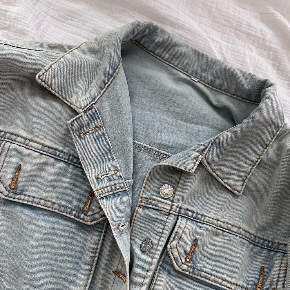 Cropped Jean jacket - Picture 2 of 2